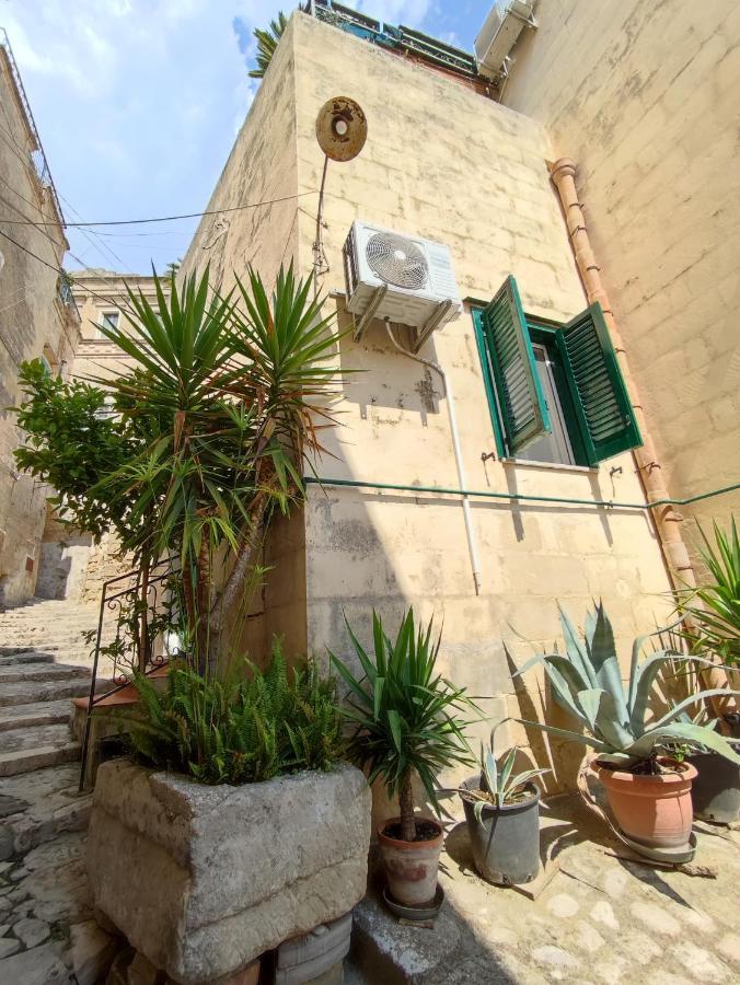 Bed and Breakfast Nei Sassi Da Nino Матера Экстерьер фото